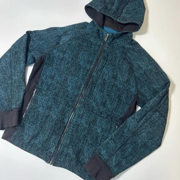 Lululemon Best Coast Hoodie - Picture 3 of 8